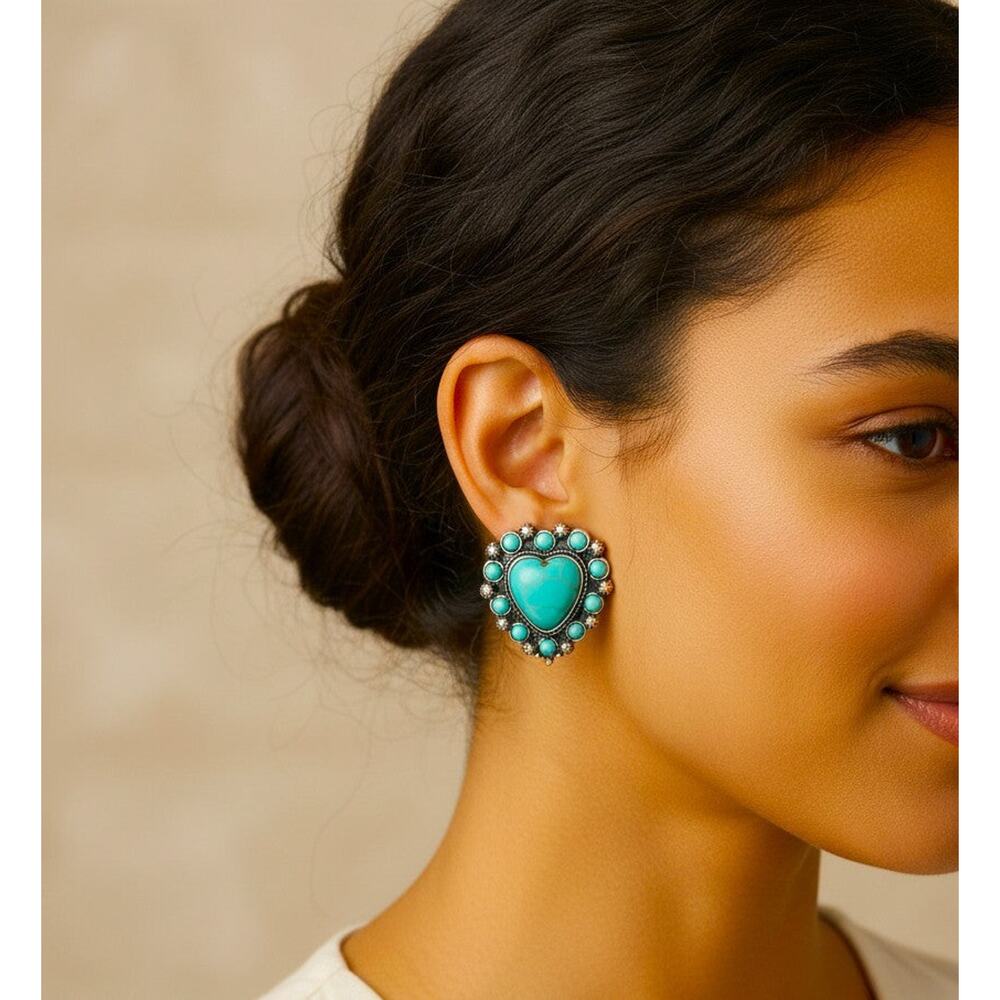 Turquoise Heart Cluster Stud Earrings - Women's Fashion Jewelry